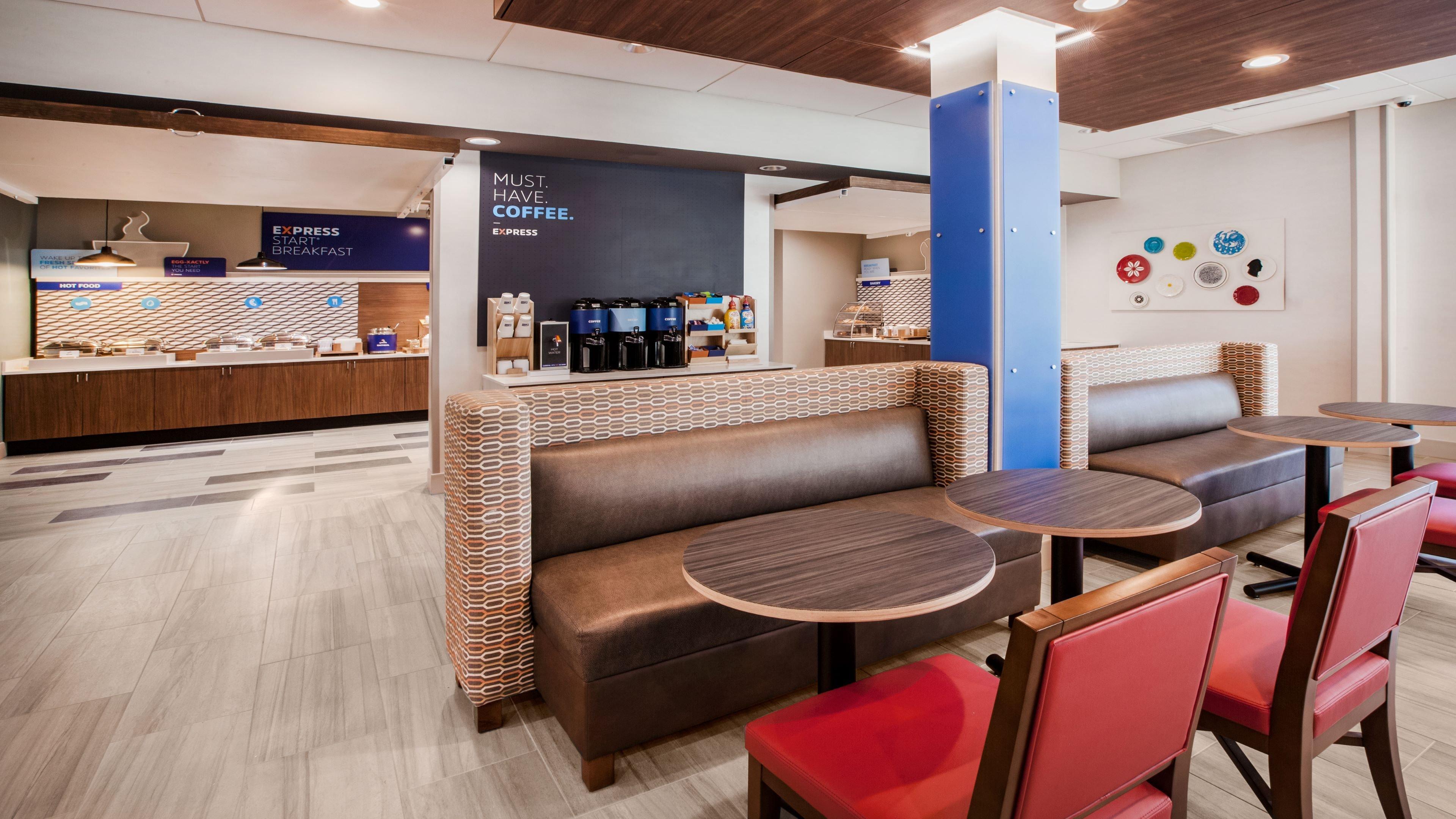 Holiday Inn Express & Suites - Enterprise By Ihg Bagian luar foto