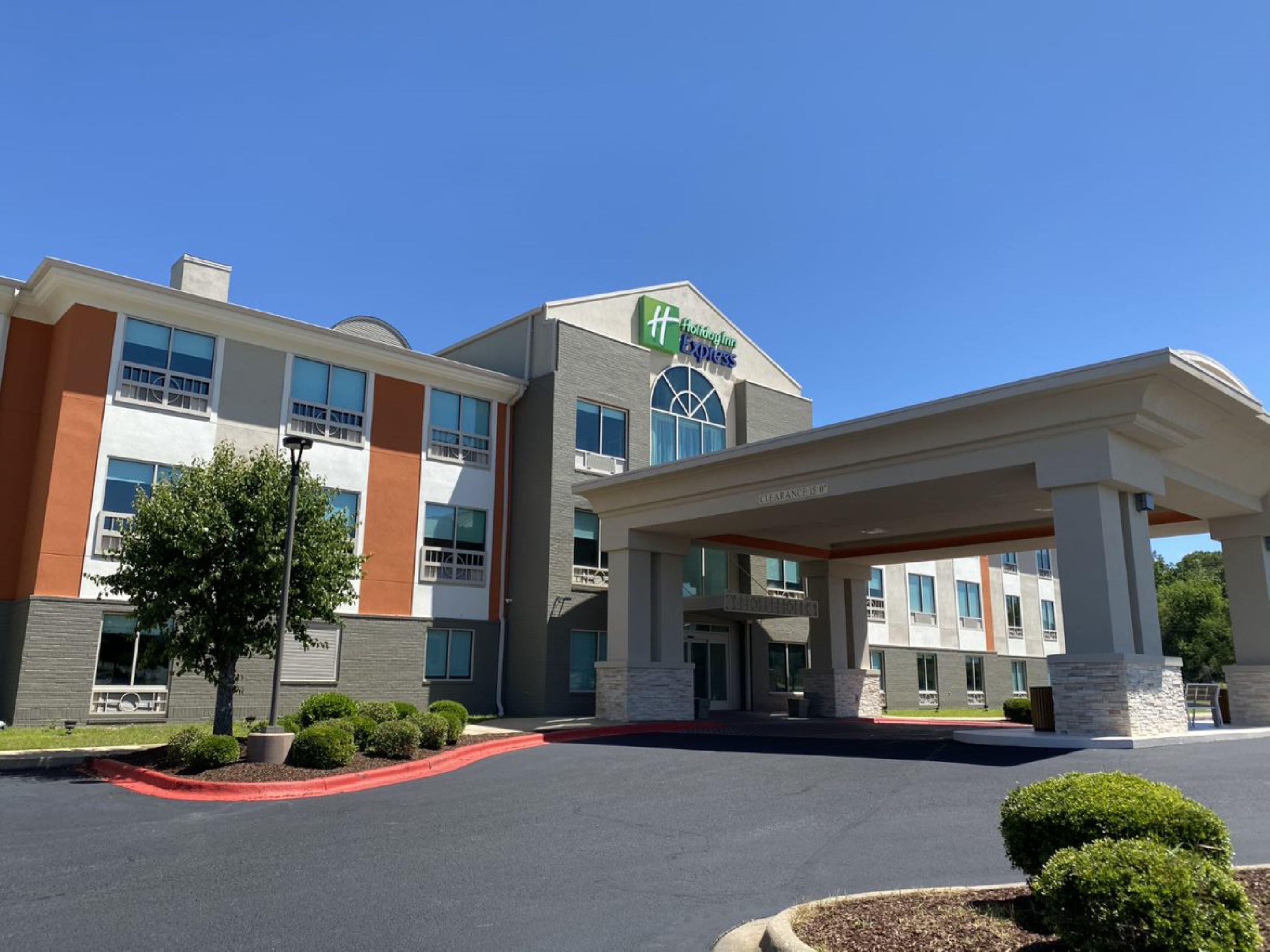 Holiday Inn Express & Suites - Enterprise By Ihg Bagian luar foto